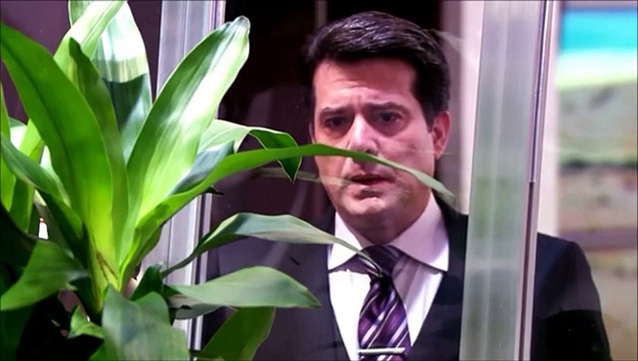 Miguel De León en Amor Secreto - Capitulo 8