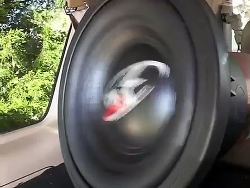 Rockford Fosgate HX2 10" Subwoofer Excursion free-air