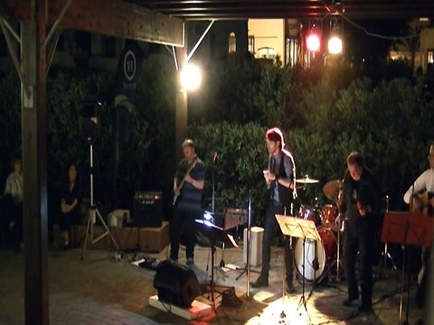 16/06/15 - Reconsider baby (cover by Water Blues Band)