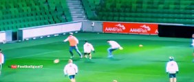 Cristiano Ronaldo plays trick pass off his back at Real Madrid training