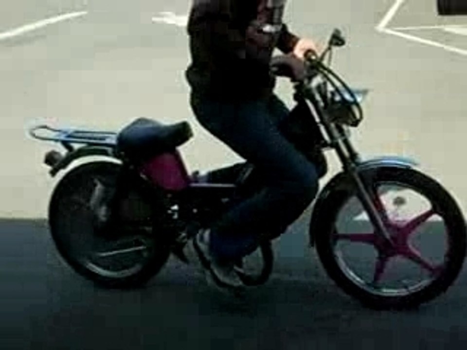 vidéo 103 kité polini 70cc