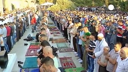 جشن عید فطر و نماز جماعت در بسیاری از کشورهای مسلمان