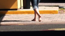 Un día sin zapatos - El Salvador