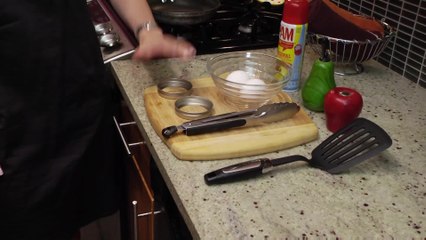Life hack: Use a mason jar to make perfect eggs!