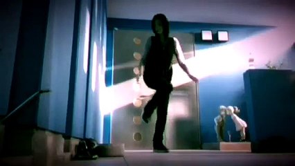 女1人の一生懸命シャッフルダンスチャレンジ2/Japanese lady rocking like a guy?