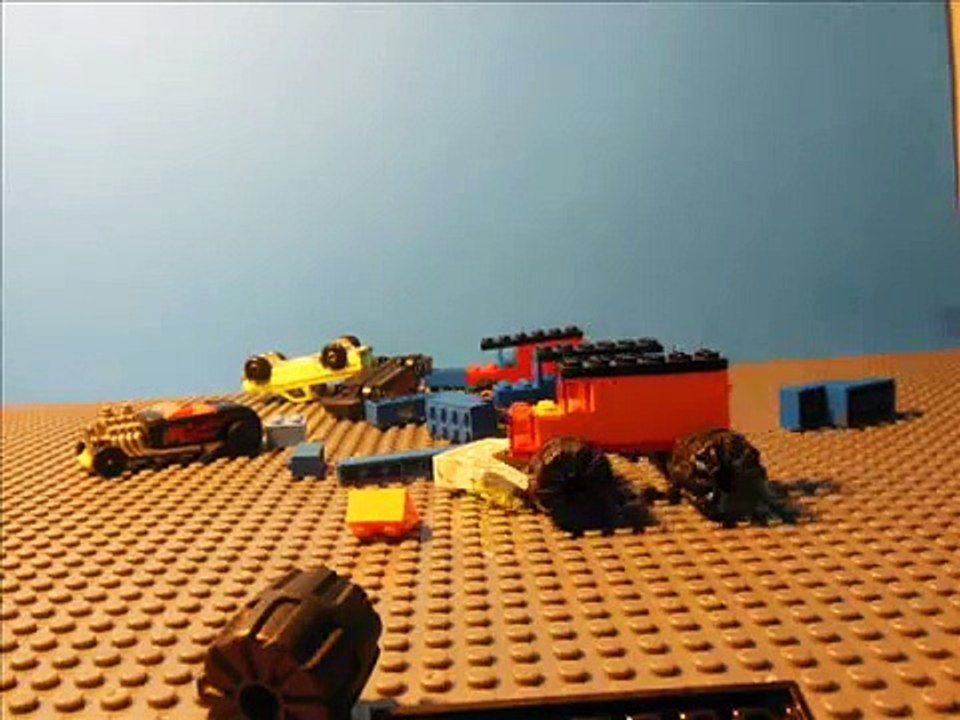 LEGO PIXELS: Happy Anniversary PAC-MAN By AGreenShirt Films