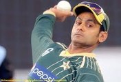 Mohammad Hafeez Bowling Action illegal Hafeez Banned From Bowling