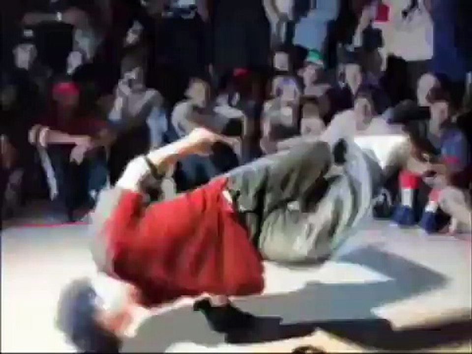 Break Dance 2012 Korea Bboy Tricks