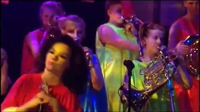 Björk - The Anchor Song (Later with Jools Holland) [HQ]