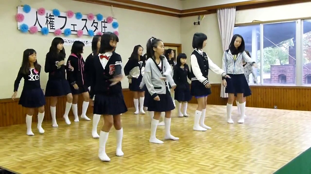 「ダンス」（庄小学校ﾀﾞﾝｽｸﾗﾌﾞ）