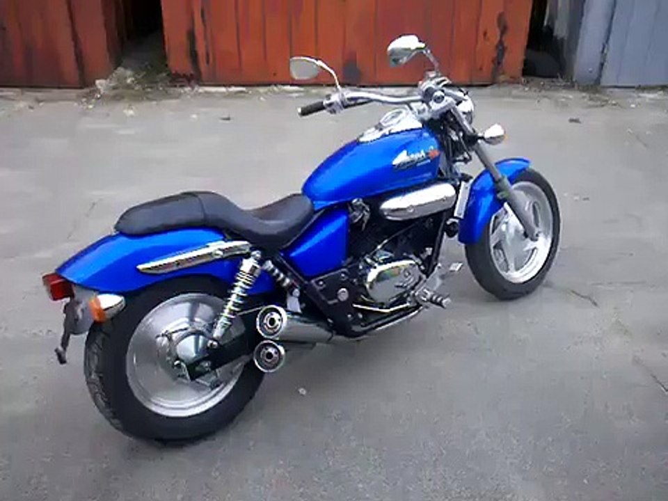 Honda Magna 250