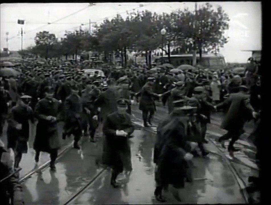 1954  il ritorno di Trieste all'Italia
