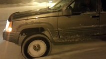 Jeep Grand Cherokee ZJ 5.2L fun in the Snow