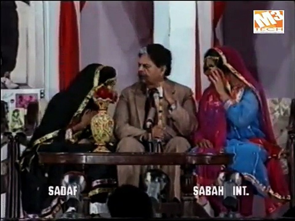 budha ghar pr hay 10/10