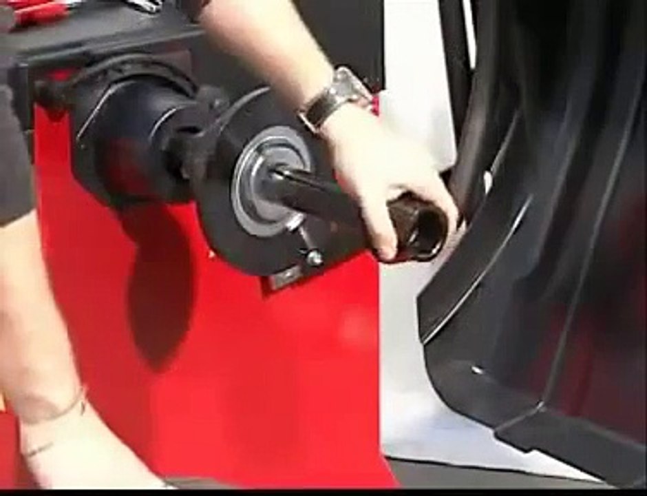 Equilibradora de ruedas Sicam SBM 55 Maquiauto