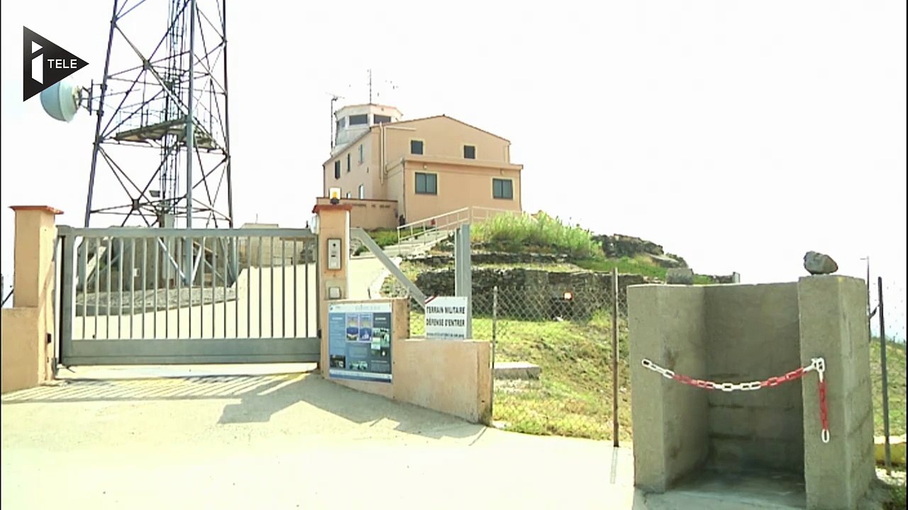 Les trois suspects de l'attentat déjoué mis en examen