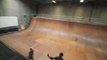 Tony Hawk teste un Skateboard fait avec du carton