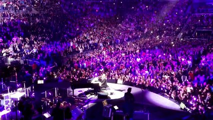 Billy Joel Piano Man New Years Eve 2014 in Brooklyn