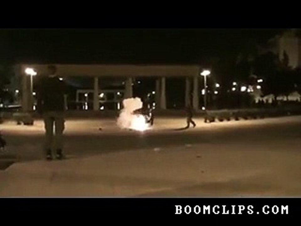 Oh What A Nice Ground Fireworks, Its Really Awesome...............!!!!!!!!!!!!!!!