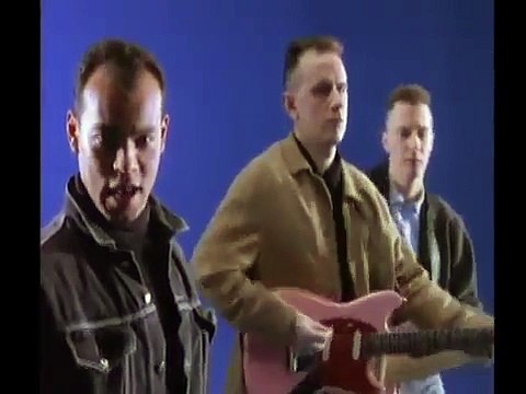 Fine Young Cannibals - She Drives Me Crazy