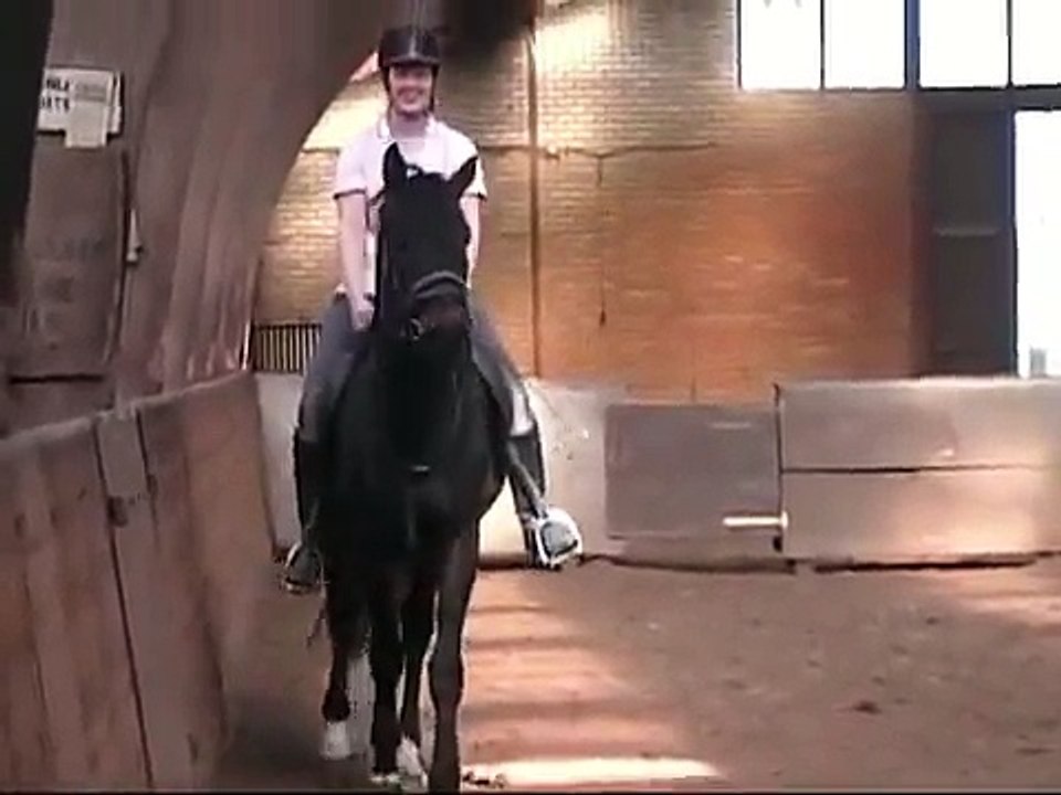 Monique voor de eerste keer op Casper onberreden paard, www.Casper.Steenhorst.nl