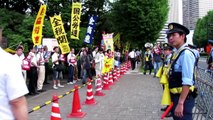 Japon: manifestation contre les lois de défense