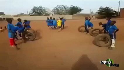 Afrika'da ilginç antrenman