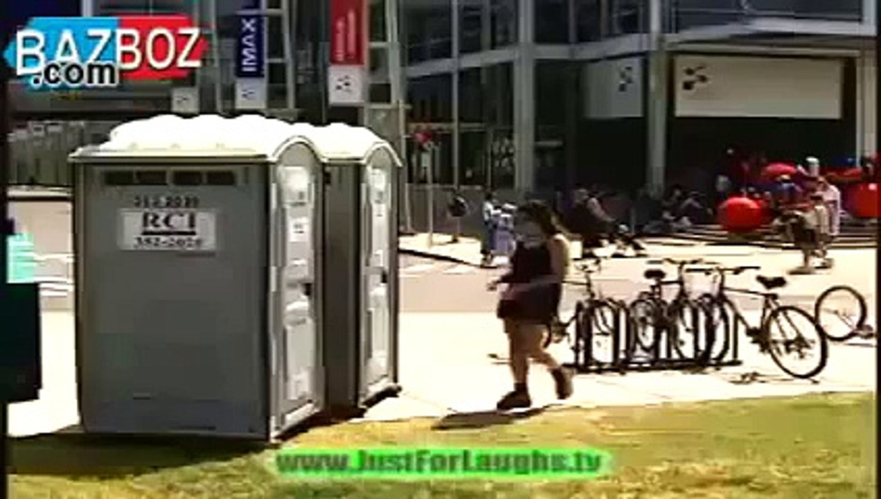 كاميرا خفيه في حمام النساء والرجال - مقلب جامد