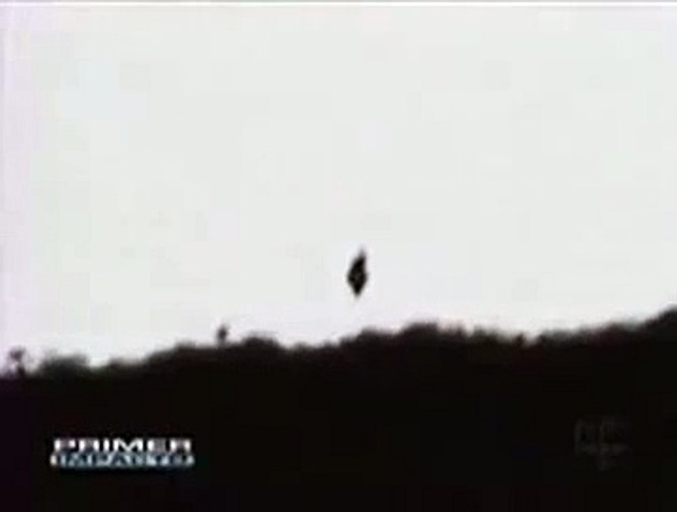 Flying UFO - Humanoid - Creature - Rare Footage - Read Description!