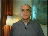 Federico Lombardi, portavoz del vaticano confirma que el Papa se ha roto la muñeca