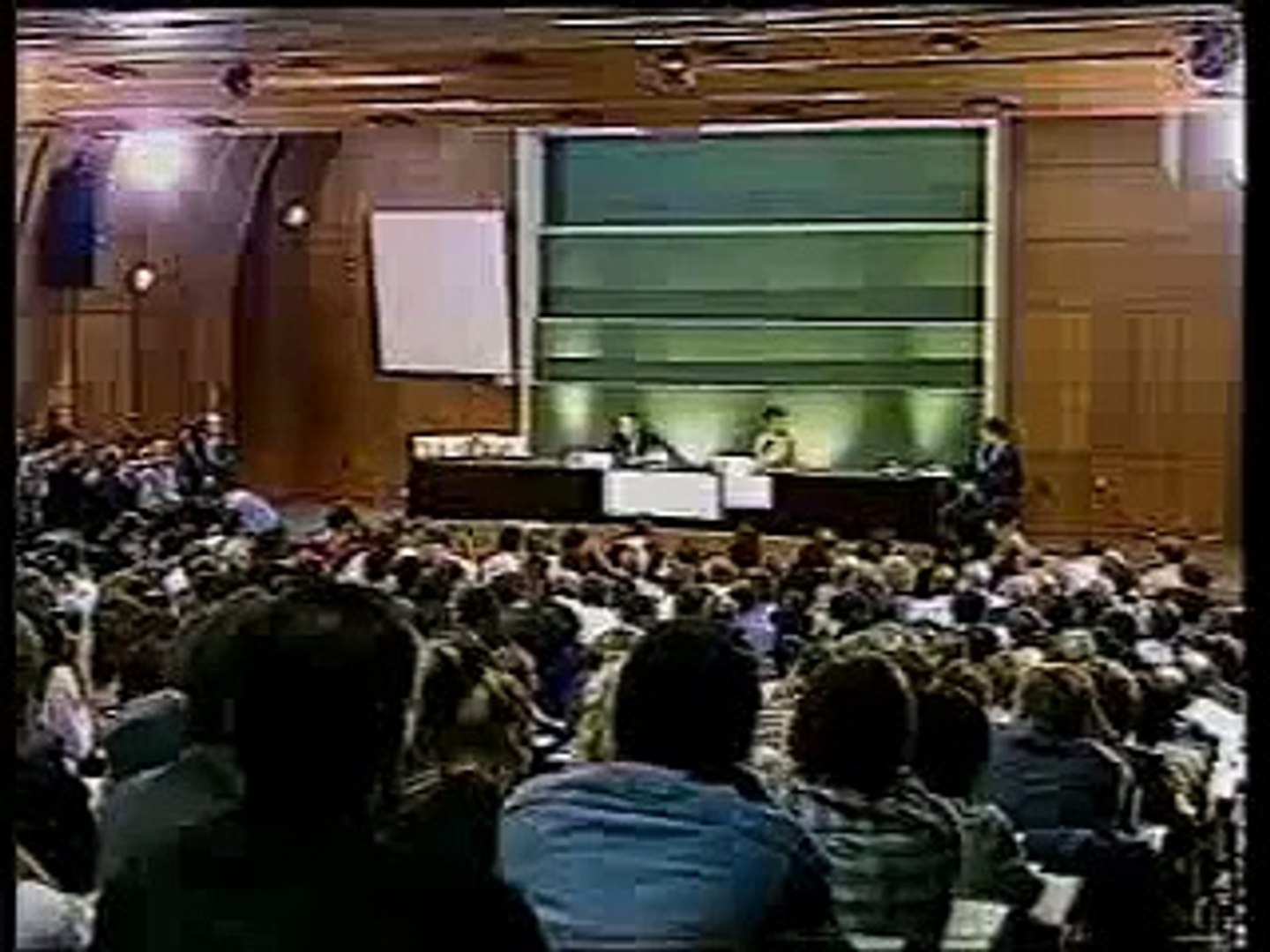 ⁣Horn Gyula - Orbán Viktor vita  [vita - 1998] 04/16