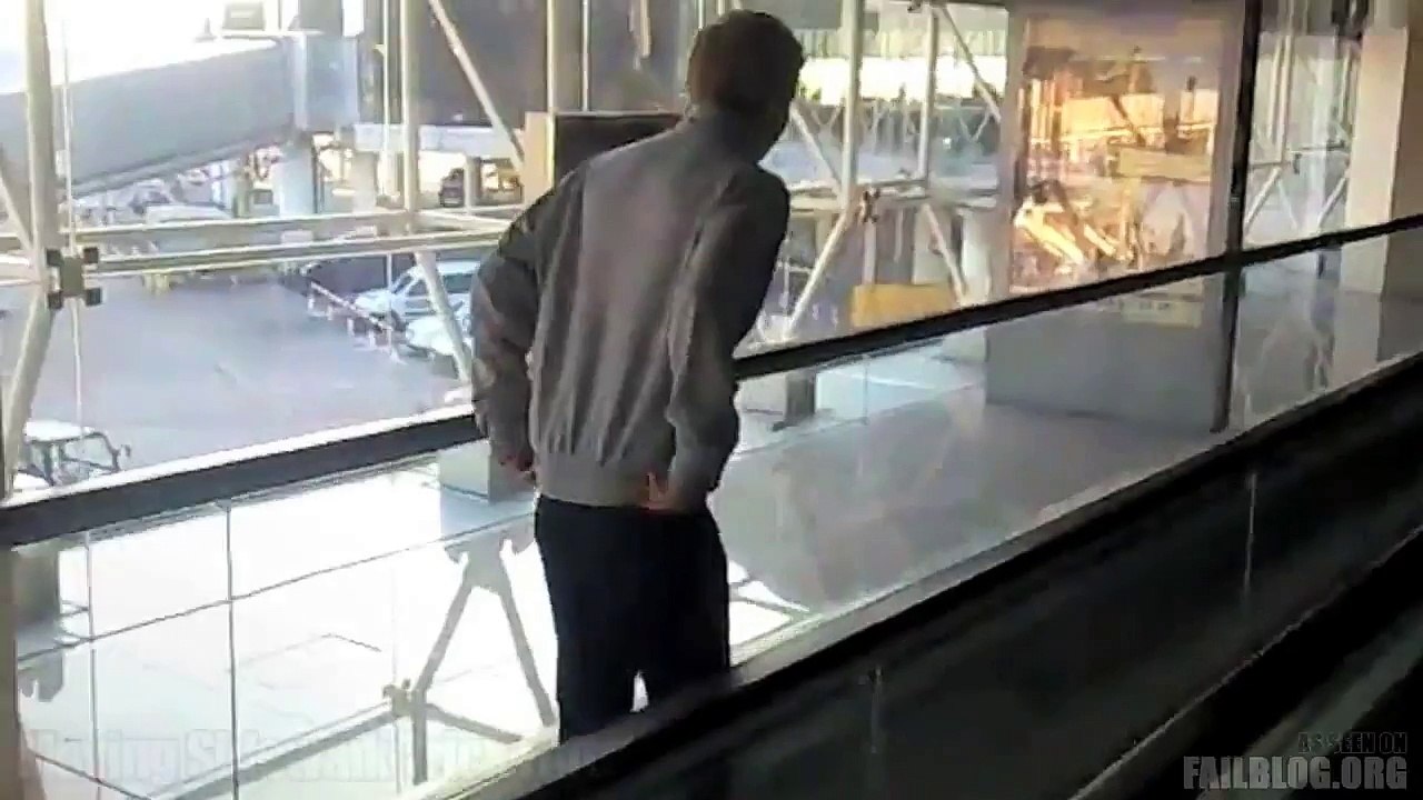Moving Sidewalk Trick FAIL
