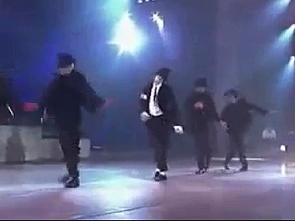 michael jackson dancing for urvasi song