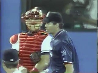 Bad Umpire - Gary Darling baits Tom Glavine