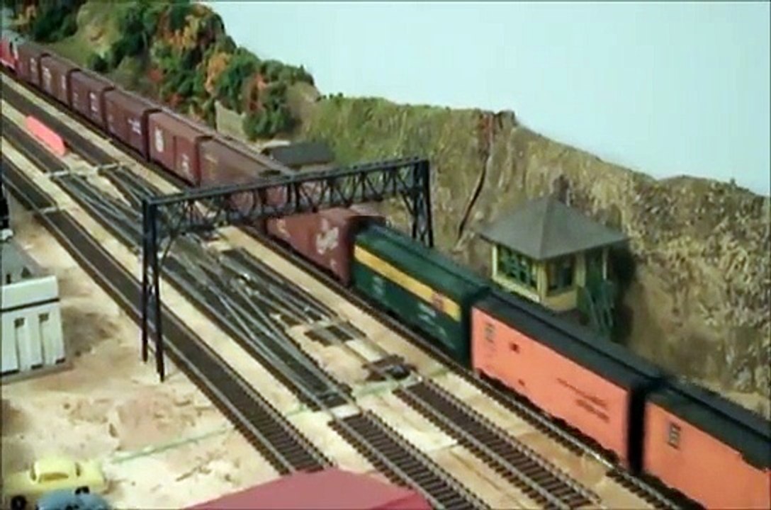 Running Older Athearn HO Scale Model Trains