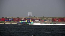 Sony FDR-AX100 4K - Tugs, Coasters & Hydrofoil