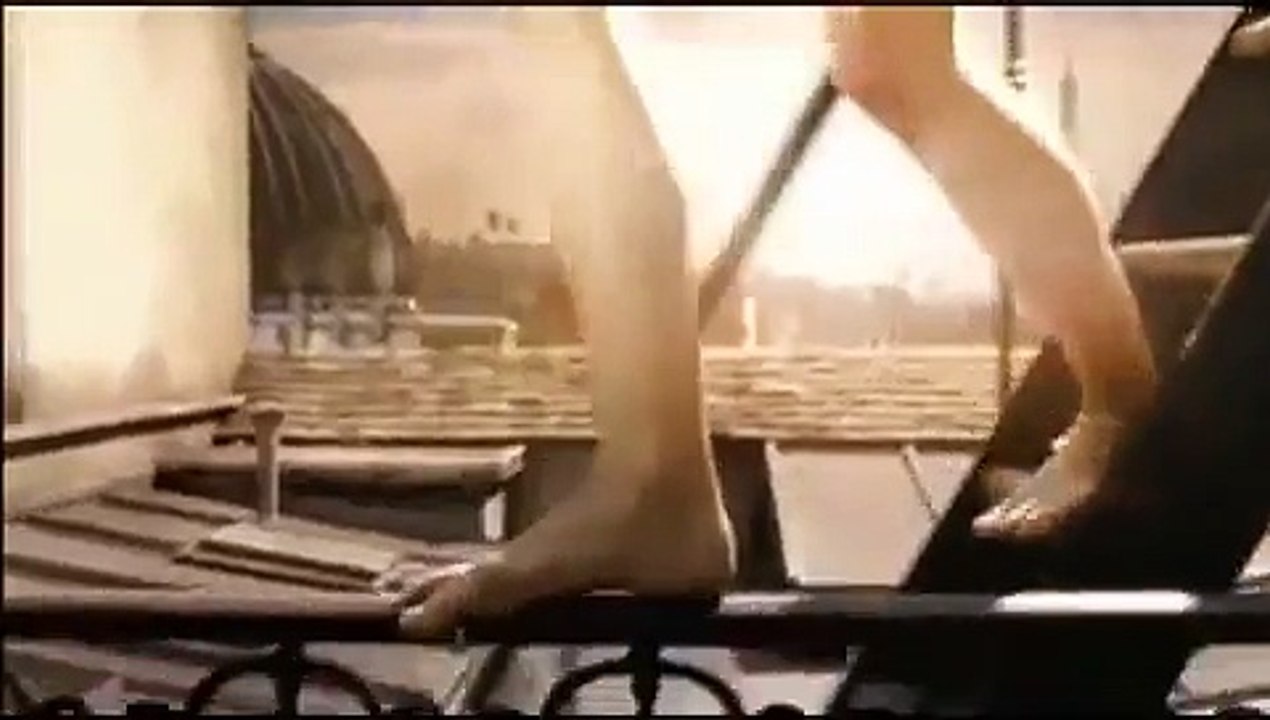 Coco Mademoiselle by Chanel - Keira Knightley