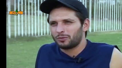 Shahid Afridi China Da Cycle - Tezabi Totay