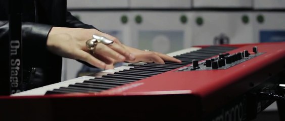 Audrey Assad - "I Shall Not Want" (Live at RELEVANT)