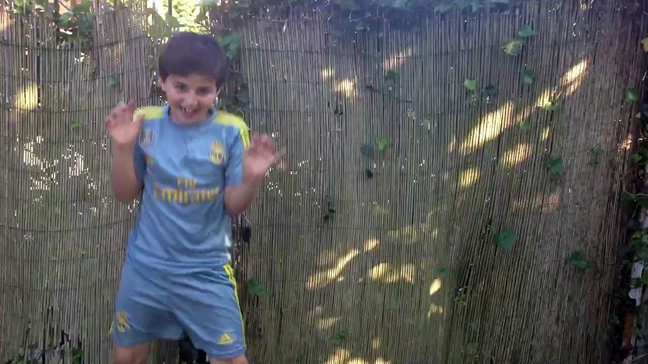funny dancing kid
