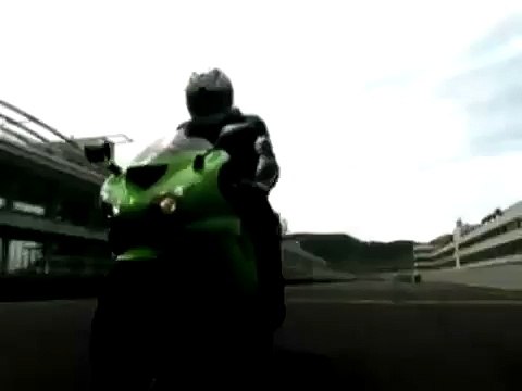 Superbike Kawasaki ZX10R Commercial