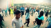 Veilig schoolbegin flashmob ism Passerellevzw in Kortrijk op de tonen van M'nB's