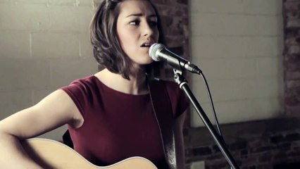 Скачать видео: Taylor Swift - We Are Never Ever Getting Back Together (Boyce Avenue & Hannah Trigwell) on Apple