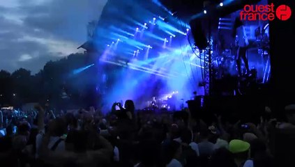 Prodigy monte les basses aux Vieilles Charrues