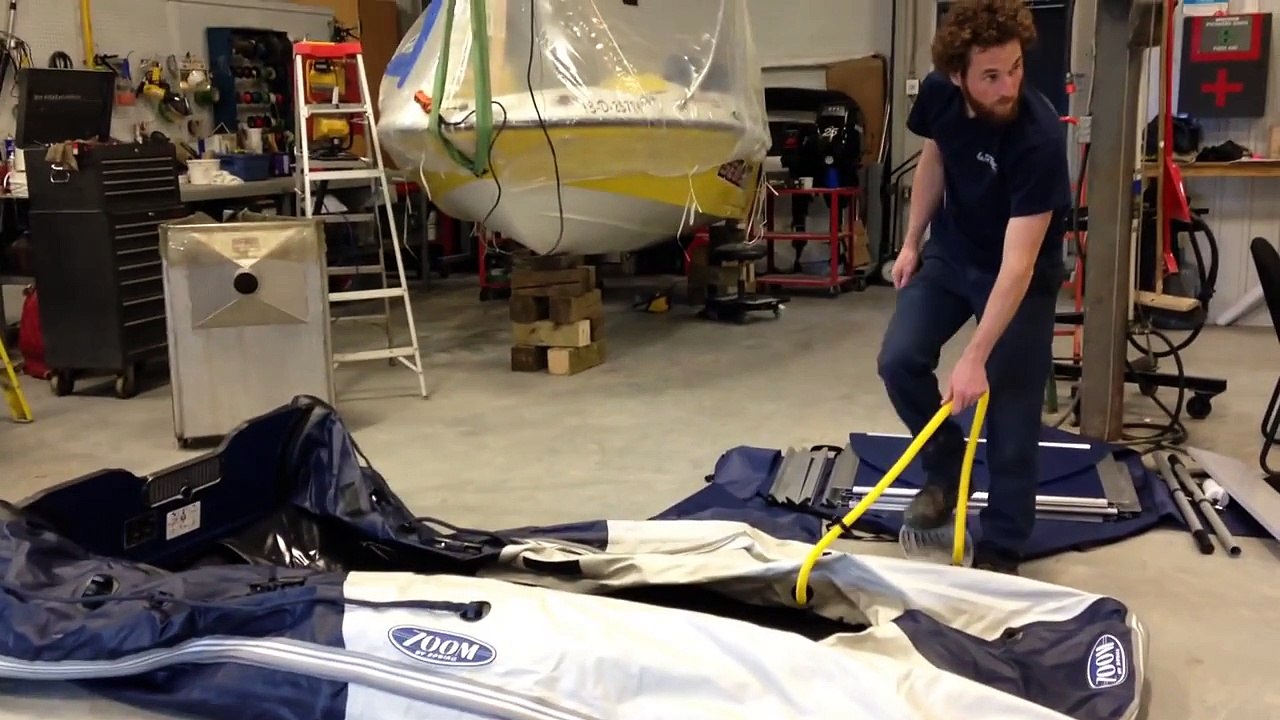 Zodiac Zoom - Montage d'un pneumatique