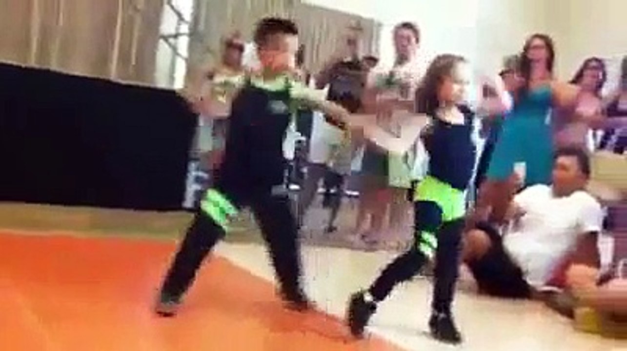 Children Dance