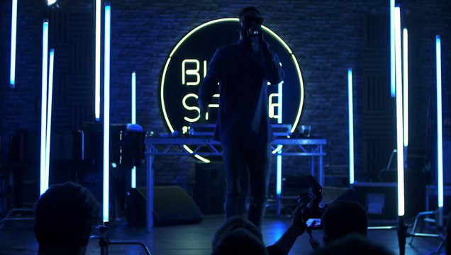 Tinie Tempah ft. Jess Glynne - 'Not letting go’ - Live at the Lynx Black Space