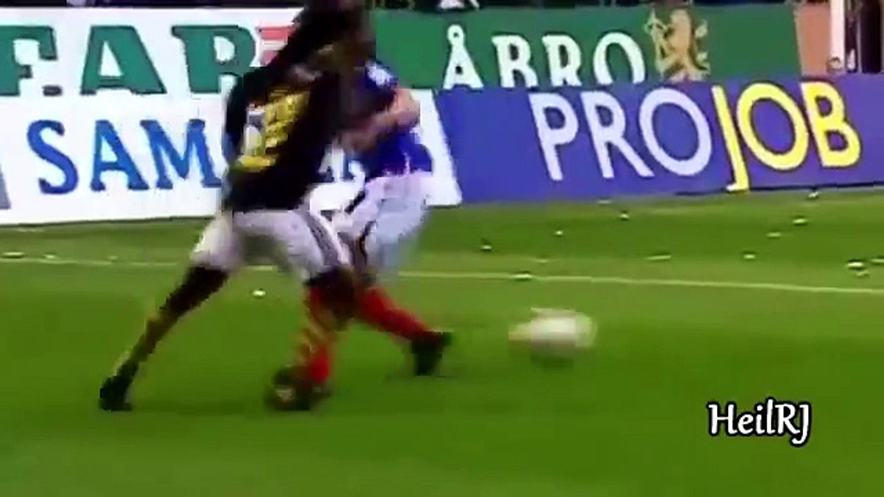 MAGIC SYSTEM - Magic In The Air Feat. Chawki (Clip Officiel)  - brazil 2014 world cup song