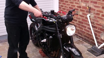 Triumph  Speed  Triple R  sound !!!