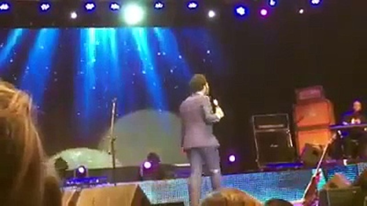 Thalles Roberto - Música gospel qualquer um faz!